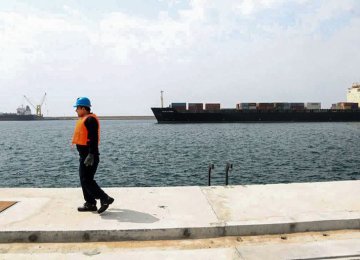Chabahar Port Throughput Rises Over 33 Percent in Four Months 