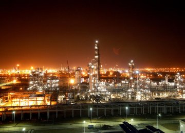 Water Shortage Taking Toll on Isfahan Refinery