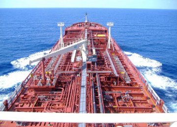 Oil Exports Earn $50b  in Fiscal 2017-18 