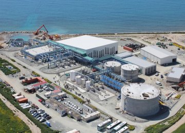 Bandar Abbas to Complete First Phase of Desalination Unit in July