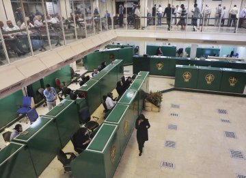 Tehran Stocks Snap 3-Day Losing Streak 