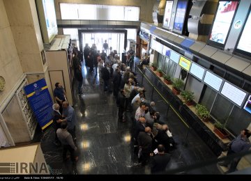 Tehran Stock Market Tumbles Again