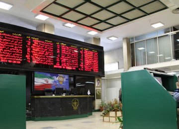 Tehran Stocks Posts Weekly Gain Despite Bear Market Entry 