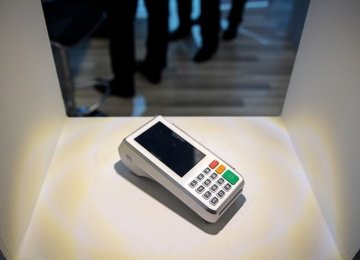 E-Payments Rise in Value, Fall in Volume