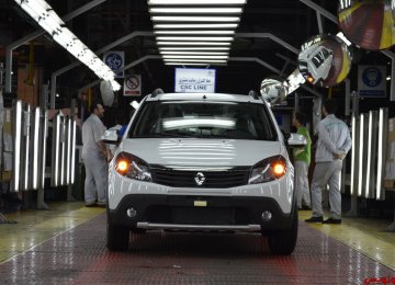 A customer now has to pay 61 million rials ($14,523) to purchase the crossover Sandero Stepway, up 8.9% compared to a few days ago.