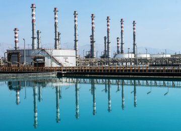 3,000 Tons of Gasoline Exported via Iran Energy Exchange