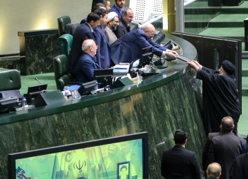 Iran's Annual Budget Bill Expects $14.7b in Crude Oil, Derivative Sales
