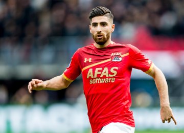 Striker Jahanbakhsh  Praises Mahdavikia