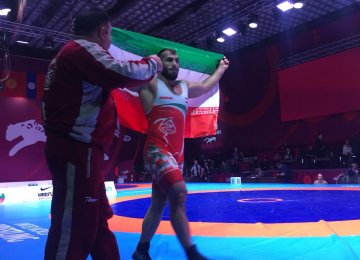 2 Gold, 2 Silver for Iran Greco-Roman Wrestlers 