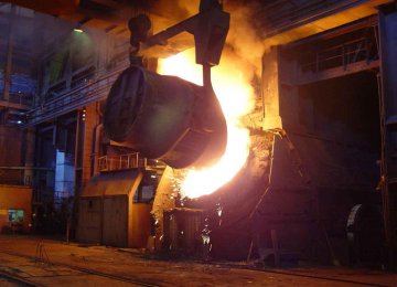 Apparent Steel Usage Down 9% for  Finished Products, 14% for Semis