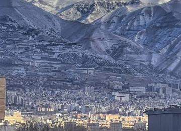 Severe Cold Shuts Schools and Offices Across Iran Amid Energy Strain