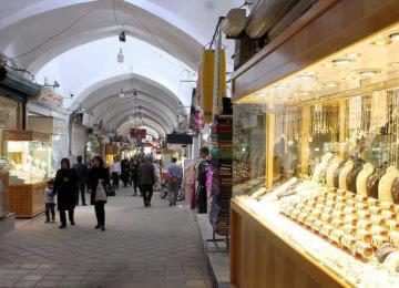 Gold Leads in Iran as Stocks Fall Behind