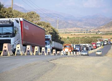 Iran Reconfigures Trade Routes as Persian Gulf Disruptions Drive Up Costs