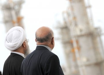 Projects Underway to Help Increase Iran&#039;s Petrochemical Output