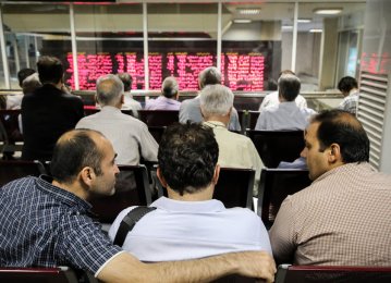 Tehran Stocks Stage Recovery 