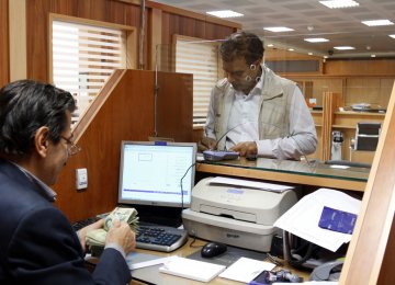 Iran: Declining Long-Term Deposits Sounds Inflation Alarm  