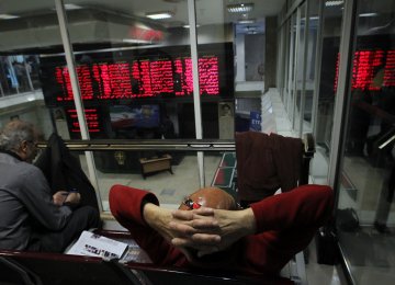 Tehran Stocks Rally Ahead of Half Yearly Reports 