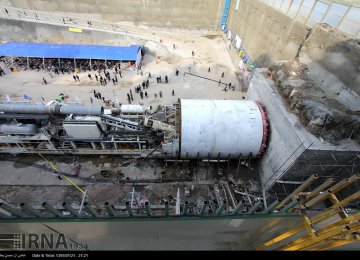Tehran Subway to Link Up With Two Satellite Cities