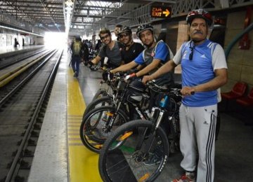 Limited Entry for Bikes on Tehran Subway
