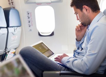 Iranian Airlines to Offer High-Speed In-Flight WiFi 