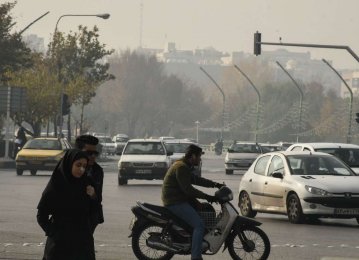 Traffic Police Cracking Down on Dilapidated Cars in Karaj, Isfahan