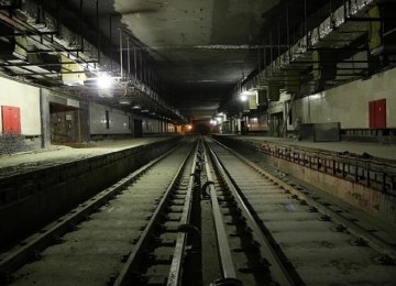 Financial Trouble Scuttles Expansion of Tehran Subway 