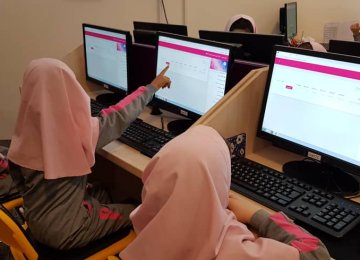 Plans to Equip Iranian Schools With Free, High-Speed Internet 