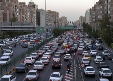 Tehran Trying to Curb Chronic Norouz Traffic Congestion 