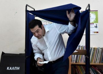Divided Greeks Vote