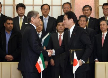 Iran, Japan Sign Investment Pact