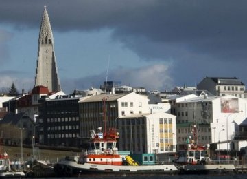 Iceland Drops EU Bid