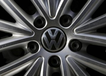 Merkel Calls for Transparency After VW Scandal