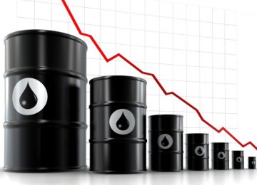 Plunging Oil Prices Could  Hurt US Economy