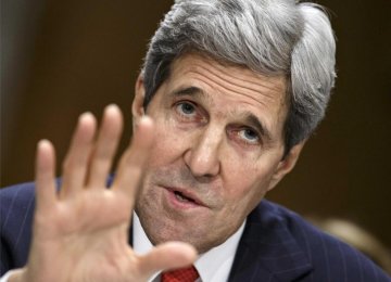 Kerry Meets Persian Gulf Arabs on Iran, Syria  