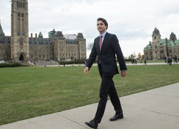 Canada to Consider Lifting Iran Sanctions