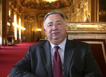 Top French Senator to Visit