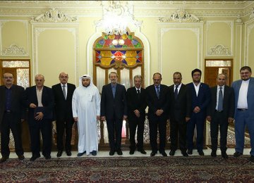 Larijani Reasserts Cordial Ties With Arab States