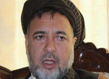 Afghan Official in Tehran to Discuss Refugees, Visa Extensions 