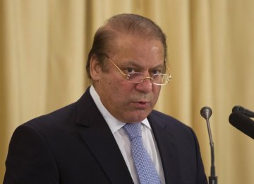 Pakistan PM Intends to Heal Tehran-Riyadh Rift  