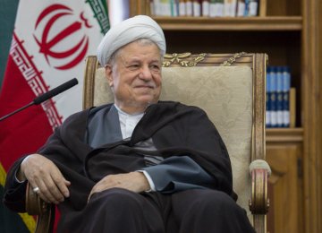 Rafsanjani Will Endorse No Candidate in Elections