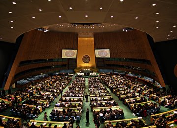 UN Adopts Iran&#039;s Nuclear Disarmament Proposal