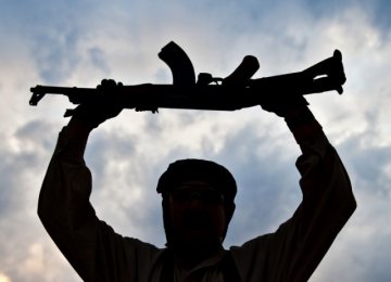 Pakistan Arrests Key Member of Anti-Iran Terror Group   