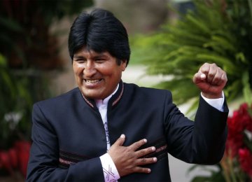 Morales’ Victory Congratulated   