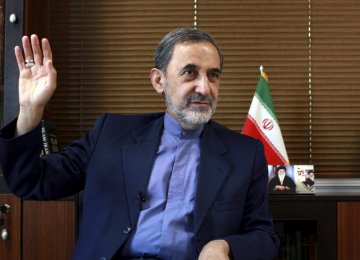 Velayati, Russian Official Discuss Syrian Conflict