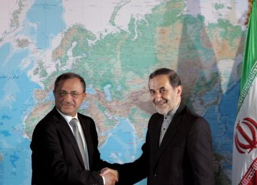 Leader’s Advisor Meets Syrian Minister 