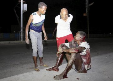 14 Dead as Al-Shabab Attacks Hotel in Somalia