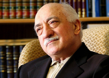 Turkey Puts Gulen on Trial 