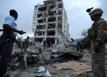 10 Killed in Somalia Hotel Attack