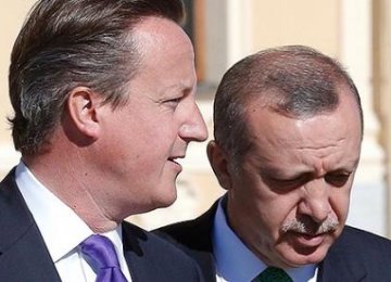 Cameron Visits Turkey Amid ‘IS Dealing’ Spat