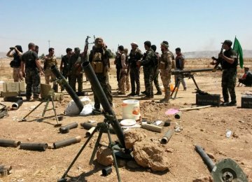 Iraqi Troops Repel IS Attack on Anbar